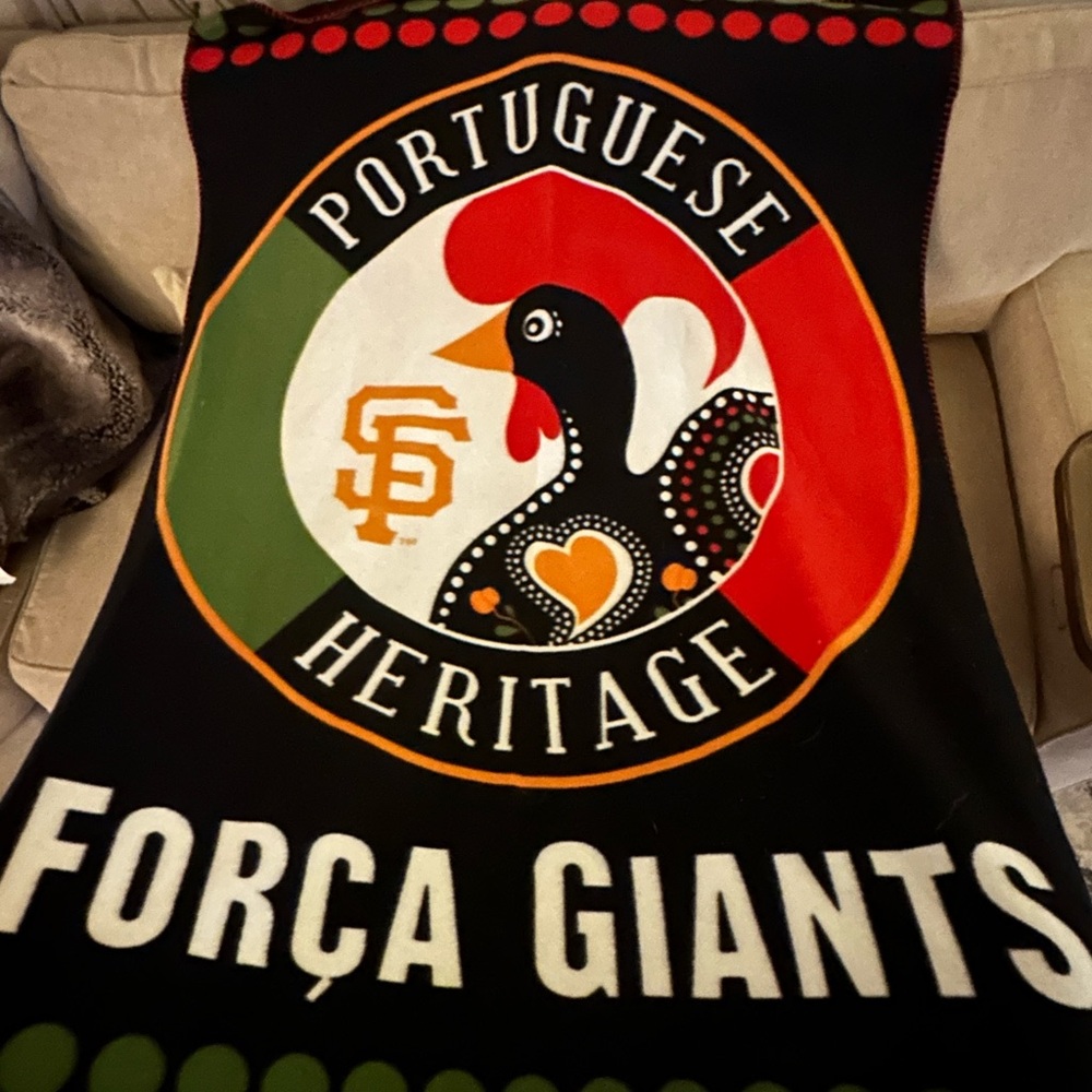 Portuguese Heritage Força MLB Giants Blanket